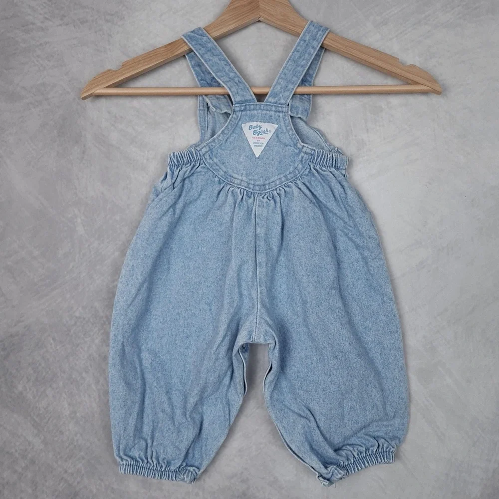 Vntg OshKosh B'gosh Denim Overalls Baby Girls12M Light Blue Pleated Vestbak USA